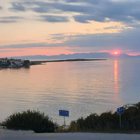 Sunset House Αρχάγγελος