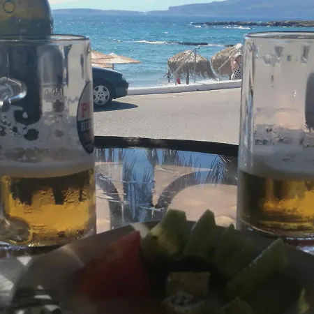 Semesterbostad Sunset House *