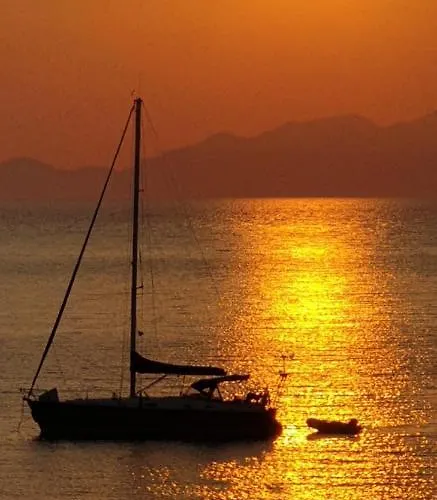 Sunset House בית נופש