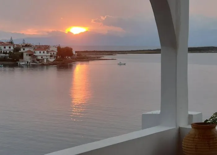 Dom wakacyjny Sunset House Archangelos (Laconia)